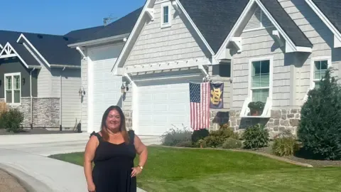 Could a American Fed Rate Cut Boost the Real Estate Sector?